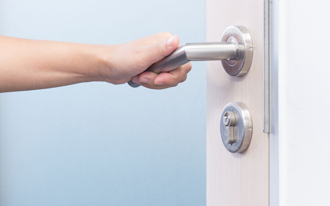 Quick and Easy Improvements to Your Door Locks For Greater Home Security
